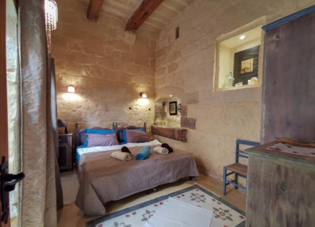Peaceful Farmhouse Stay With Cozy Yard Għarb Exterior foto