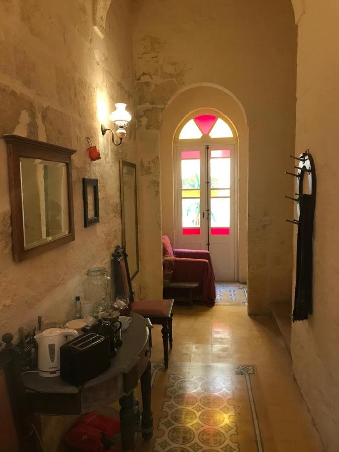 Peaceful Farmhouse Stay With Cozy Yard Għarb Exterior foto