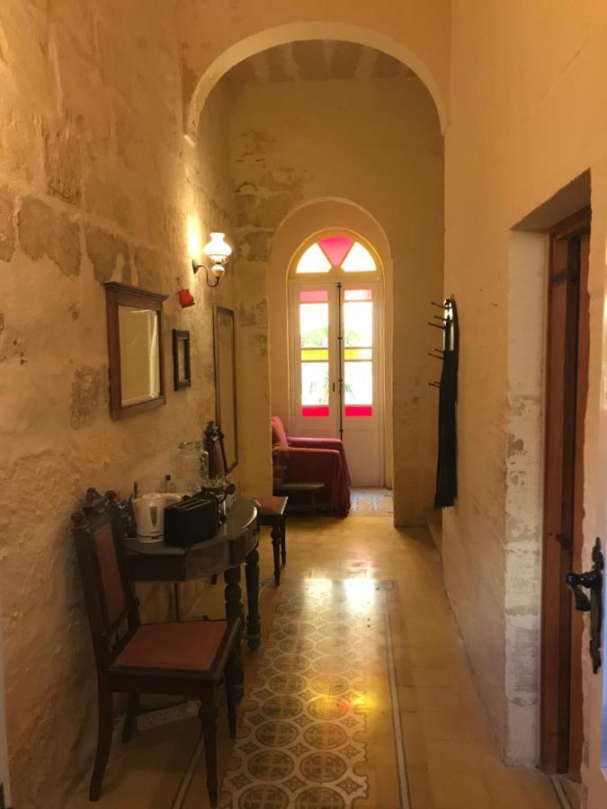 Peaceful Farmhouse Stay With Cozy Yard Għarb Exterior foto