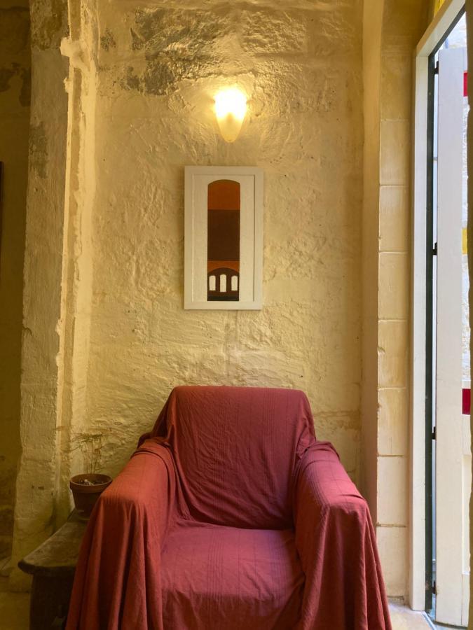 Peaceful Farmhouse Stay With Cozy Yard Għarb Exterior foto